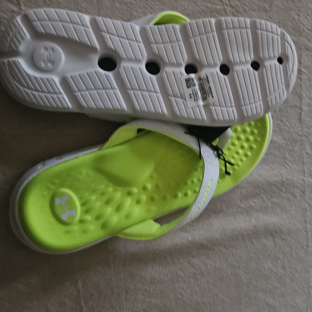 Under Armour Women's Sandals - Neon Green and White